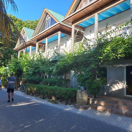 Moonlight Beach Villa ラ・ディーグ島 エクステリア 写真